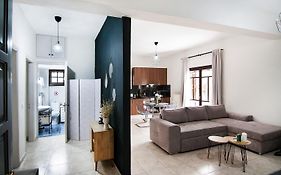 Oneiro Apartment